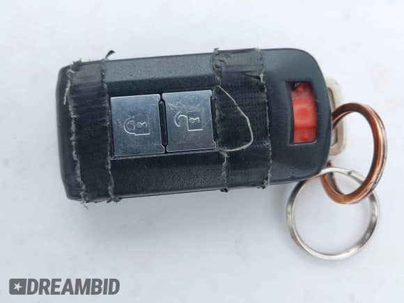 2011 Mitsubishi Outlander SE with VIN JA4AS3AW5BU013447, listed as a IAAI auction lot 42256531 with 219,832 mi miles and . Bid and sale history available at DreamBid. Image 11.