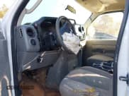 ✅ 2013 Ford Econoline Passenger XL • VIN: 1FBSS3BL5DDA43280 • Lot: 41583503. Wystawiony na IAAI z przebiegiem 315 846 mil. Bezpłatny archiwum sprzedaży aukcyjnych z USA i szczegółowy raport historii pojazdu na DreamBid. Zdjęcie 5.