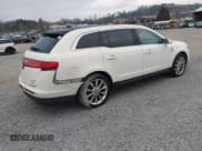 ✅ 2012 Lincoln MKT EcoBoost • VIN: 2LMHJ5AT3CBL54703 • Лот: 43752632. Опубликован ранее на IAAI с пробегом 212 934 миль. Бесплатный доступ к архиву аукционных продаж из США и подробный отчёт об истории автомобиля на DreamBid. Изображение 4.