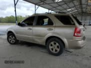 ✅ 2004 Kia Sorento LX • VIN: KNDJD733945223928 • Lot: 51994745. Wystawiony na Copart z przebiegiem Nie podano. Bezpłatny archiwum sprzedaży aukcyjnych z USA i szczegółowy raport historii pojazdu na DreamBid. Zdjęcie 2.