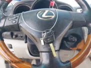 ✅ 2004 Lexus RX 330 • VIN: JTJGA31U240018243 • Lot: 42624054. Wystawiony na IAAI z przebiegiem 232 978 mil. Bezpłatny archiwum sprzedaży aukcyjnych z USA i szczegółowy raport historii pojazdu na DreamBid. Zdjęcie 11.