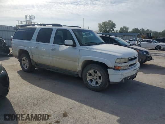 2002 Chevrolet Suburban Z71 с VIN 3GNFK16Z12G270537, выставлен на аукционе Copart как лот 69942434 с пробегом 230 581 миль миль и Списание • Salvage title. История ставок и продаж доступна на DreamBid. Изображение 4.