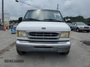✅ 1997 Ford Econoline Wagon XL • VIN: 1FBJS31L1VHB71037 • Lot: 65047304. Wystawiony na Copart z przebiegiem 134 613 mil. Bezpłatny archiwum sprzedaży aukcyjnych z USA i szczegółowy raport historii pojazdu na DreamBid. Zdjęcie 5.