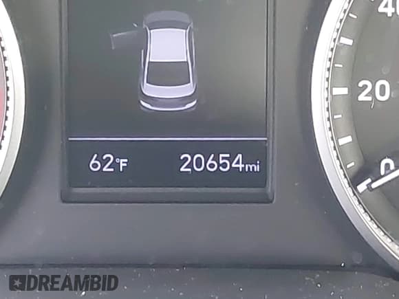 ✅ 2020 Hyundai Elantra SE • VIN: 5NPD74LF0LH522171 • Lot: 43099150. Listed on IAAI with 20,654 mi. Free auction sales archive from the USA and detailed vehicle history report at DreamBid. Image 15.