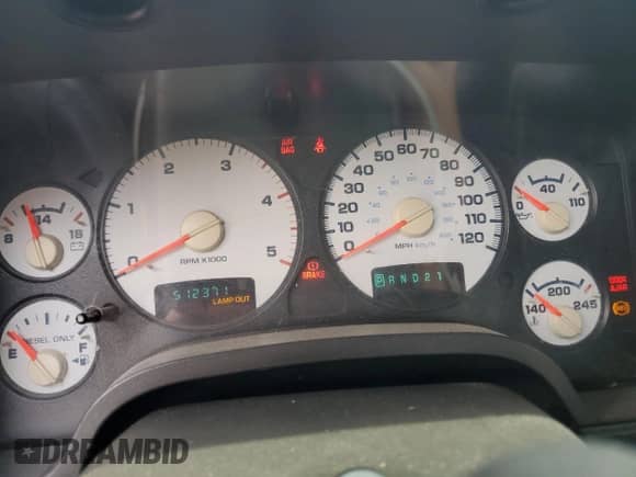 2005 Dodge 3500 SLT z VIN 3D7MS48C85G847049, wystawiony jako Copart lot #86291085 z przebiegiem 512 371 mil mil oraz Szkoda całkowita • Salvage title. Historia ofert i sprzedaży dostępna na DreamBid. Obrazek 9.