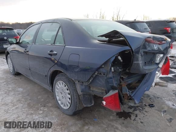 ✅ 2007 Honda Accord VP • VIN: 1HGCM55127A019669 • Lot: 41381981. Wystawiony na IAAI z przebiegiem 174 245 mil. Bezpłatny archiwum sprzedaży aukcyjnych z USA i szczegółowy raport historii pojazdu na DreamBid. Zdjęcie 3.