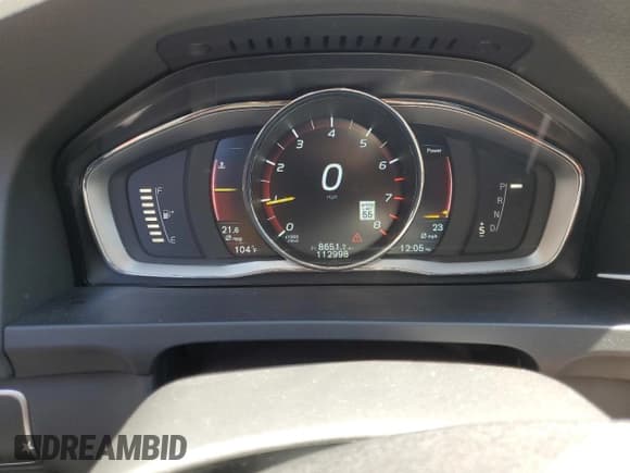 ✅ 2016 Volvo S60 T6 Drive-E R-Design Platinum • VIN: YV149MTS9G2414642 • Lot: 69662455. Wystawiony na Copart z przebiegiem 112 998 mil. Bezpłatny archiwum sprzedaży aukcyjnych z USA i szczegółowy raport historii pojazdu na DreamBid. Zdjęcie 9.