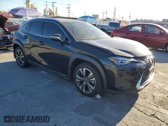 ✅ 2021 Lexus UX 200 • VIN: JTHX3JBH5M2032109 • Lot: 90634785. Listed on Copart with 50,312 mi. Free auction sales archive from the USA and detailed vehicle history report at DreamBid. Image 4.