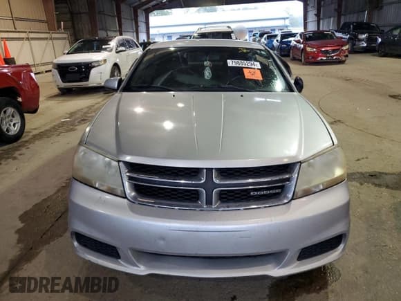 ✅ 2012 Dodge Avenger SXT • VIN: 1C3CDZCB9CN156214 • Лот: 79885294. Опубликован ранее на Copart с пробегом 163 348 миль. Бесплатный доступ к архиву аукционных продаж из США и подробный отчёт об истории автомобиля на DreamBid. Изображение 5.