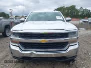 ✅ 2018 Chevrolet Silverado 1500 LT • VIN: 3GCPCREC4JG530918 • Лот: 43580005. Опубликован ранее на IAAI с пробегом Не указан. Бесплатный доступ к архиву аукционных продаж из США и подробный отчёт об истории автомобиля на DreamBid. Изображение 12.