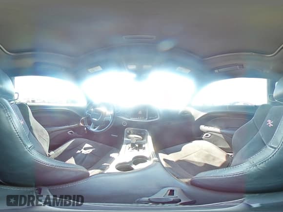 ✅ 2015 Dodge Challenger R/T Plus • VIN: 2C3CDZBT1FH757673 • Lot: 71425035. Wystawiony na Copart z przebiegiem 100 544 mil. Bezpłatny archiwum sprzedaży aukcyjnych z USA i szczegółowy raport historii pojazdu na DreamBid. Zdjęcie 14.