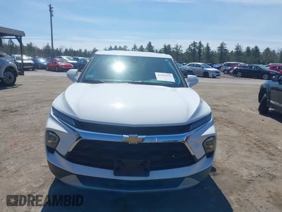 ✅ 2023 Chevrolet Blazer LT • VIN: 3GNKBHR4XPS220814 • Лот: 42101679. Опубликован ранее на IAAI с пробегом 17 557 миль. Бесплатный доступ к архиву аукционных продаж из США и подробный отчёт об истории автомобиля на DreamBid. Изображение 12.