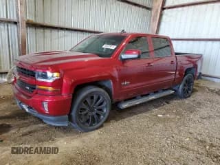 ✅ 2018 Chevrolet Silverado 1500 LT • VIN: 3GCUKREC9JG631104 • Лот: 68028914. Опубликован ранее на Copart с пробегом 42 131 миль. Бесплатный доступ к архиву аукционных продаж из США и подробный отчёт об истории автомобиля на DreamBid. Изображение 1.