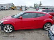 ✅ 2013 Hyundai Veloster w/Gray Int • VIN: KMHTC6AD8DU146035 • Lot: 41892703. Wystawiony na IAAI z przebiegiem 241 169 mil. Bezpłatny archiwum sprzedaży aukcyjnych z USA i szczegółowy raport historii pojazdu na DreamBid. Zdjęcie 15.