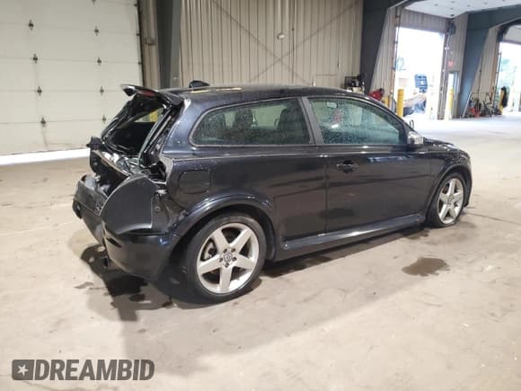 ✅ 2008 Volvo C30 Version 1.0 • VIN: YV1MK672982080415 • Лот: 84942005. Опубликован ранее на Copart с пробегом 217 326 миль. Бесплатный доступ к архиву аукционных продаж из США и подробный отчёт об истории автомобиля на DreamBid. Изображение 3.