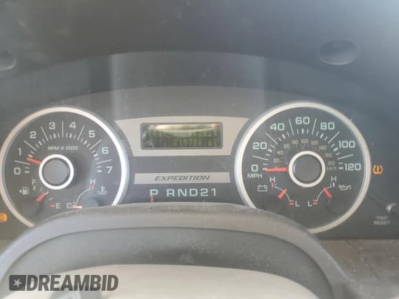 ✅ 2005 Ford Expedition Eddie Bauer • VIN: 1FMPU18555LA36549 • Lot: 86133375. Wystawiony na Copart z przebiegiem 215 706 mil. Bezpłatny archiwum sprzedaży aukcyjnych z USA i szczegółowy raport historii pojazdu na DreamBid. Zdjęcie 9.