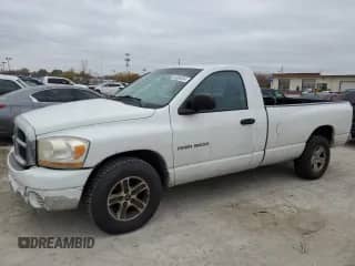 ✅ 2006 Dodge 1500 ST • VIN: 1D7HA16N76J113008 • Лот: 80035914. Размещён на Copart с пробегом 231 053 миль миль. Получите бесплатный доступ к архиву аукционных продаж из США и посмотрите подробный отчёт об истории автомобиля на DreamBid. Изображение 1.
