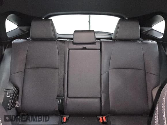 ✅ 2024 Toyota Venza XLE • VIN: JTEAAAAH6RJ164044 • Lot: 84814065. Wystawiony na Copart z przebiegiem 8 437 mil. Bezpłatny archiwum sprzedaży aukcyjnych z USA i szczegółowy raport historii pojazdu na DreamBid. Zdjęcie 10.