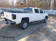 ✅ 2015 Chevrolet Silverado 2500HD LT • VIN: 1GC1CVEG5FF101541 • Lot: 41187622. Wystawiony na IAAI z przebiegiem 295 925 mil. Bezpłatny archiwum sprzedaży aukcyjnych z USA i szczegółowy raport historii pojazdu na DreamBid. Zdjęcie 4.