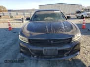 ✅ 2019 Dodge Charger SXT • VIN: 2C3CDXBG0KH709566 • Lot: 93215615. Wystawiony na Copart z przebiegiem 140 278 mil. Bezpłatny archiwum sprzedaży aukcyjnych z USA i szczegółowy raport historii pojazdu na DreamBid. Zdjęcie 5.
