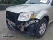 2010 Mercury Mariner z VIN 4M2CN8B73AKJ05123, wystawiony jako IAAI lot #42512923 z przebiegiem 240 736 mil mil oraz . Historia ofert i sprzedaży dostępna na DreamBid. Obrazek 18.