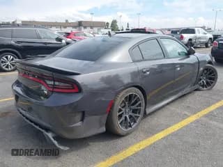 ✅ 2019 Dodge Charger Scat Pack • VIN: 2C3CDXGJ6KH553389 • Lot: 43216927. Wystawiony na IAAI z przebiegiem 65 405 mil. Bezpłatny archiwum sprzedaży aukcyjnych z USA i szczegółowy raport historii pojazdu na DreamBid. Zdjęcie 4.