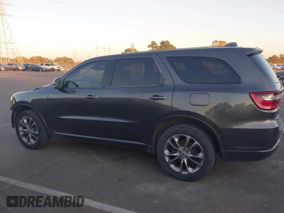 ✅ 2019 Dodge Durango GT Plus • VIN: 1C4RDJDG4KC659287 • Lot: 43609120. Wystawiony na IAAI z przebiegiem 141 139 mil. Bezpłatny archiwum sprzedaży aukcyjnych z USA i szczegółowy raport historii pojazdu na DreamBid. Zdjęcie 14.