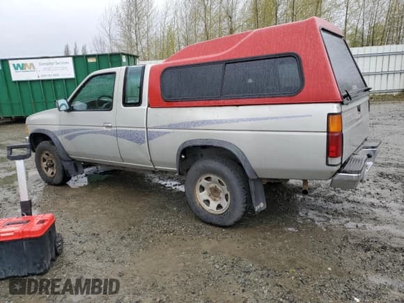 ✅ 1996 Nissan Frontier XE • VIN: 1N6SD16Y4TC363210 • Lot: 52525905. Wystawiony na Copart z przebiegiem 266 007 mil. Bezpłatny archiwum sprzedaży aukcyjnych z USA i szczegółowy raport historii pojazdu na DreamBid. Zdjęcie 2.