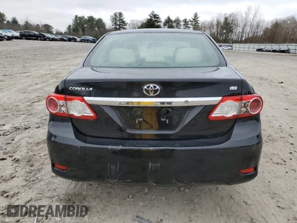 ✅ 2011 Toyota Corolla LE • VIN: JTDBU4EE2B9147766 • Lot: 81266914. Listed on Copart with 122,034 mi. Free auction sales archive from the USA and detailed vehicle history report at DreamBid. Image 6.