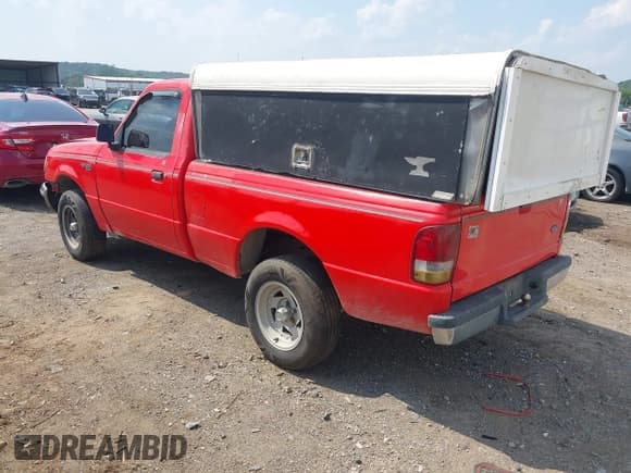 ✅ 1994 Ford Ranger Splash • VIN: 1FTCR10A4RPB38405 • Лот: 42864848. Опубликован ранее на IAAI с пробегом 297 043 миль. Бесплатный доступ к архиву аукционных продаж из США и подробный отчёт об истории автомобиля на DreamBid. Изображение 3.