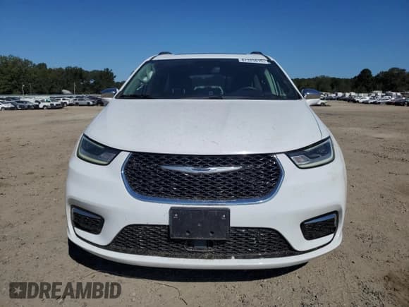 ✅ 2022 Chrysler Pacifica Limited • VIN: 2C4RC1GG8NR111710 • Lot: 82325015. Wystawiony na Copart z przebiegiem 86 093 mil. Bezpłatny archiwum sprzedaży aukcyjnych z USA i szczegółowy raport historii pojazdu na DreamBid. Zdjęcie 5.