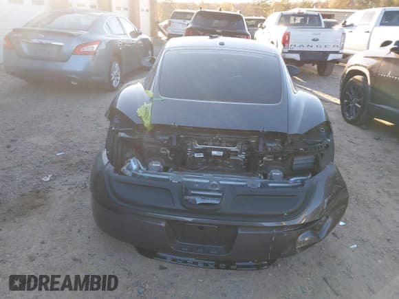 ✅ 2018 Porsche 718 Cayman • VIN: WP0AA2A89JK262154 • Lot: 43648256. Wystawiony na IAAI z przebiegiem 65 655 mil. Bezpłatny archiwum sprzedaży aukcyjnych z USA i szczegółowy raport historii pojazdu na DreamBid. Zdjęcie 17.