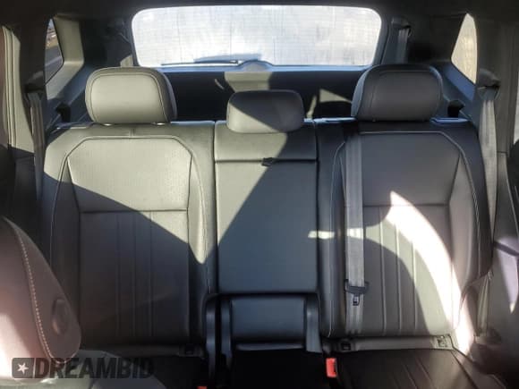 ✅ 2022 Volkswagen Tiguan SE R-Line Black • VIN: 3VVCB7AX1NM035874 • Lot: 81419224. Wystawiony na Copart z przebiegiem Nie podano. Bezpłatny archiwum sprzedaży aukcyjnych z USA i szczegółowy raport historii pojazdu na DreamBid. Zdjęcie 10.