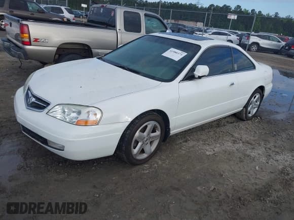 ✅ 2001 Acura CL Type S • VIN: 19UYA42671A026360 • Lot: 41980371. Listed on IAAI with 125,699 mi. Free auction sales archive from the USA and detailed vehicle history report at DreamBid. Image 2.