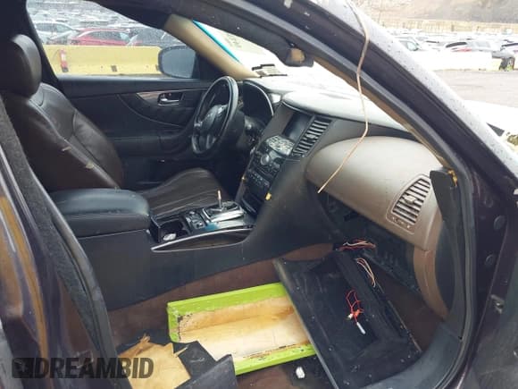 ✅ 2010 Infiniti FX • VIN: JN8AS1MWXAM855659 • Lot: 42105249. Wystawiony na IAAI z przebiegiem 169 905 mil. Bezpłatny archiwum sprzedaży aukcyjnych z USA i szczegółowy raport historii pojazdu na DreamBid. Zdjęcie 5.