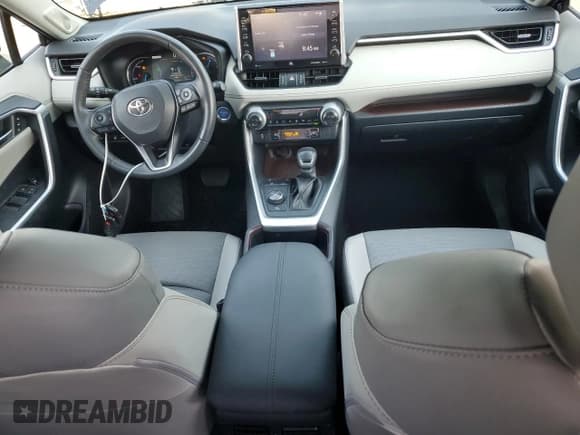 ✅ 2022 Toyota RAV4 Hybrid Limited • VIN: JTMD6RFV9ND064576 • Lot: 70748275. Listed on Copart with 29,810 mi. Free auction sales archive from the USA and detailed vehicle history report at DreamBid. Image 8.