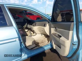 ✅ 2006 Hyundai Accent GLS • VIN: KMHCN46C66U050356 • Lot: 43368241. Wystawiony na IAAI z przebiegiem 285 943 mil. Bezpłatny archiwum sprzedaży aukcyjnych z USA i szczegółowy raport historii pojazdu na DreamBid. Zdjęcie 5.