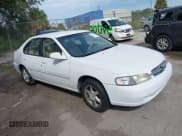 ✅ 1999 Nissan Altima XE • VIN: 1N4DL01DXXC180838 • Lot: 43178089. Wystawiony na IAAI z przebiegiem 122 175 mil. Bezpłatny archiwum sprzedaży aukcyjnych z USA i szczegółowy raport historii pojazdu na DreamBid. Zdjęcie 1.