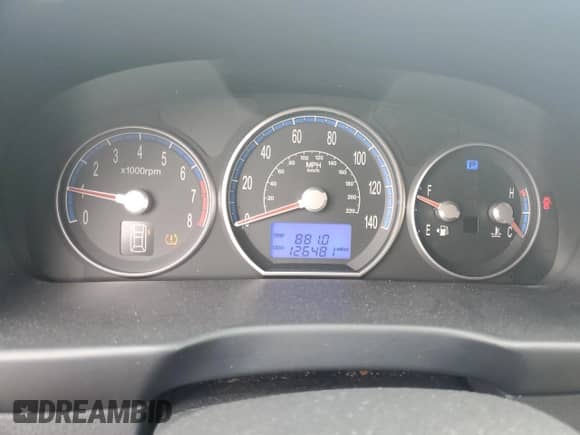 2008 Hyundai Santa Fe SE с VIN 5NMSH73E98H225899, выставлен на аукционе Copart как лот 71879984 с пробегом 126 481 миль миль и Списание • Salvage title. История ставок и продаж доступна на DreamBid. Изображение 9.