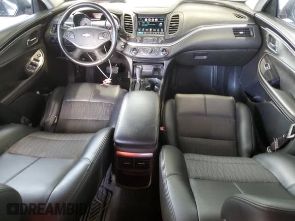 ✅ 2018 Chevrolet Impala LT • VIN: 1G1105S33JU111458 • Лот: 70623154. Опубликован ранее на Copart с пробегом 129 191 миль. Бесплатный доступ к архиву аукционных продаж из США и подробный отчёт об истории автомобиля на DreamBid. Изображение 8.