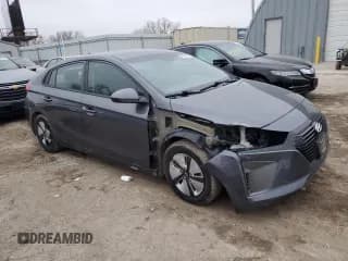 ✅ 2019 Hyundai Ioniq Blue • VIN: KMHC65LC8KU171620 • Lot: 43796755. Wystawiony na Copart z przebiegiem 151 479 mil. Bezpłatny archiwum sprzedaży aukcyjnych z USA i szczegółowy raport historii pojazdu na DreamBid. Zdjęcie 4.