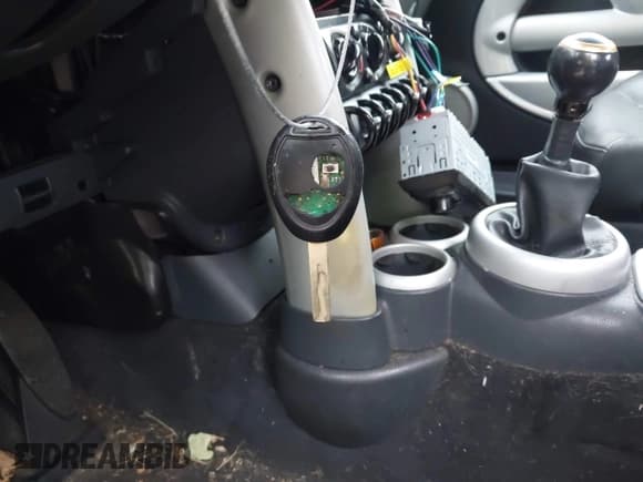 ✅ 2002 MINI Hardtop • VIN: WMWRC33472TC33275 • Lot: 42537323. Listed on IAAI with 173,611 mi. Free auction sales archive from the USA and detailed vehicle history report at DreamBid. Image 11.