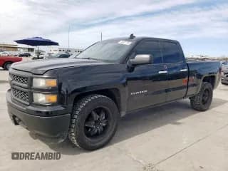 ✅ 2015 Chevrolet Silverado 1500 Work Truck • VIN: 1GCRCPEC6FZ281512 • Лот: 46367785. Опубликован ранее на Copart с пробегом 122 389 миль. Бесплатный доступ к архиву аукционных продаж из США и подробный отчёт об истории автомобиля на DreamBid. Изображение 1.