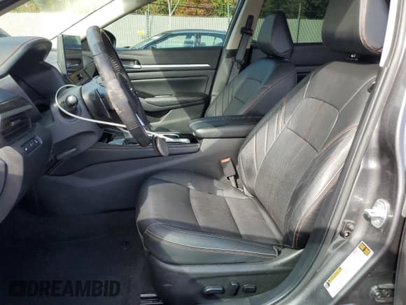 ✅ 2024 Nissan Altima SR • VIN: 1N4BL4CV0RN380493 • Lot: 85937785. Listed on Copart with 18,650 mi. Free auction sales archive from the USA and detailed vehicle history report at DreamBid. Image 7.