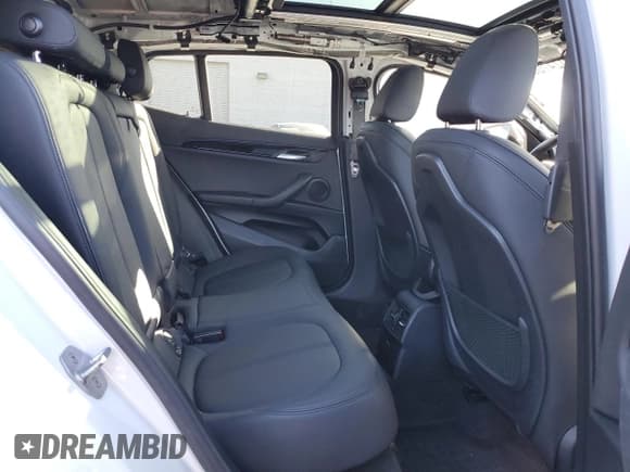 ✅ 2020 BMW X2 xDrive28i • VIN: WBXYJ1C07L5R24902 • Лот: 40247053. Опубликован ранее на Copart с пробегом 35 100 миль. Бесплатный доступ к архиву аукционных продаж из США и подробный отчёт об истории автомобиля на DreamBid. Изображение 11.