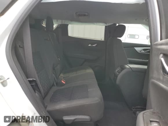 ✅ 2020 Chevrolet Blazer LT • VIN: 3GNKBCRS6LS550476 • Lot: 83957745. Listed on Copart with 117,697 mi. Free auction sales archive from the USA and detailed vehicle history report at DreamBid. Image 11.