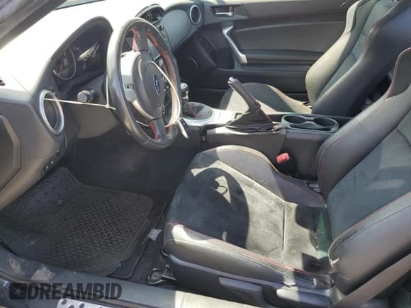 ✅ 2016 Subaru BRZ Limited • VIN: JF1ZCAC1XG9601646 • Лот: 61813395. Опубликован ранее на Copart с пробегом 60 793 миль. Бесплатный доступ к архиву аукционных продаж из США и подробный отчёт об истории автомобиля на DreamBid. Изображение 7.