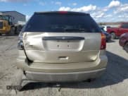 ✅ 2006 Chrysler Pacifica • VIN: 2A4GM484X6R679186 • Lot: 47229975. Wystawiony na Copart z przebiegiem 154 996 mil. Bezpłatny archiwum sprzedaży aukcyjnych z USA i szczegółowy raport historii pojazdu na DreamBid. Zdjęcie 6.