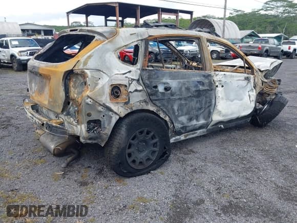 ✅ 2017 Subaru Crosstrek Limited • VIN: JF2GPAKC9H8205726 • Lot: 43528458. Listed on IAAI with Not provided. Free auction sales archive from the USA and detailed vehicle history report at DreamBid. Image 4.