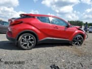 ✅ 2022 Toyota C-HR XLE • VIN: NMTKHMBX1NR143030 • Lot: 62584025. Wystawiony na Copart z przebiegiem 49 864 mil. Bezpłatny archiwum sprzedaży aukcyjnych z USA i szczegółowy raport historii pojazdu na DreamBid. Zdjęcie 3.